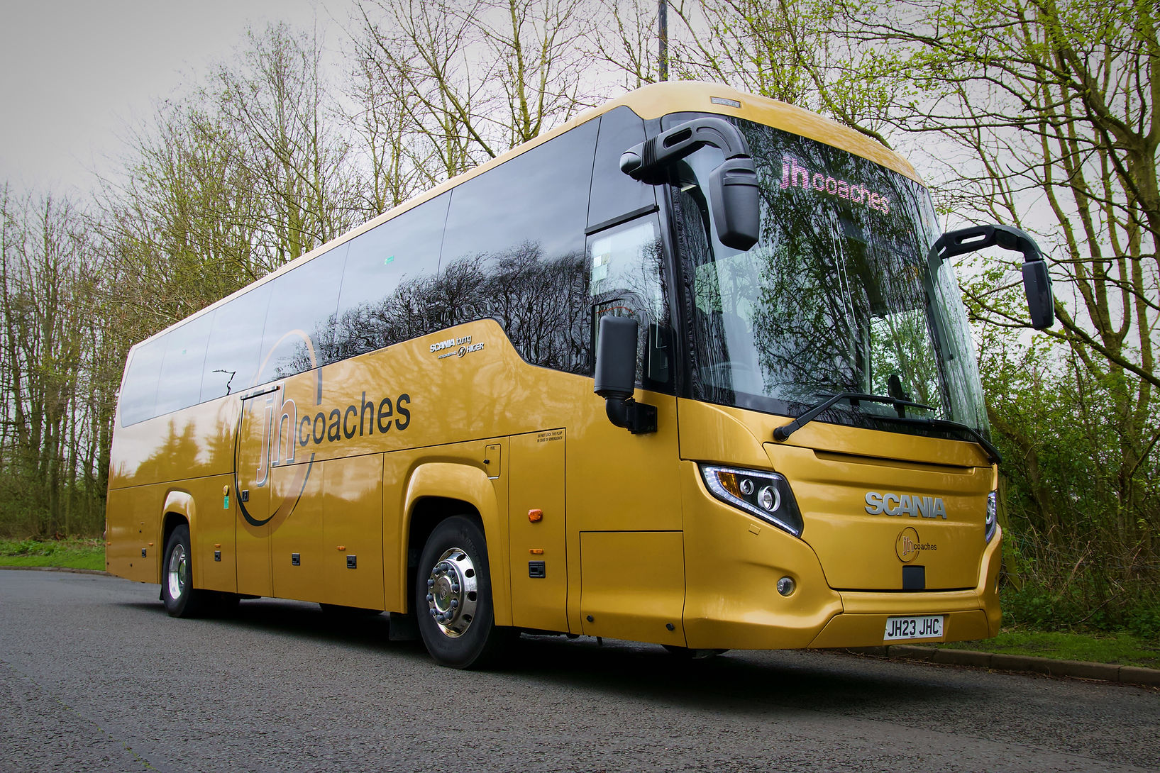 Coach from front angle